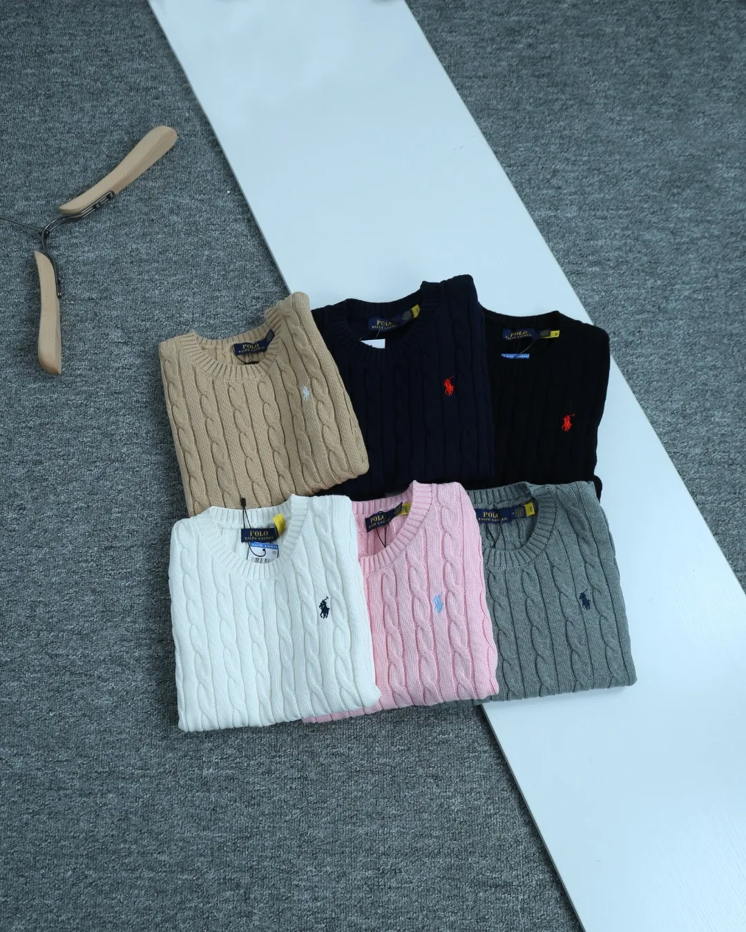 ：M 8802# ！👕 Size S M L XL 🎨 ， ， Classic 、 、 ， 、 、 ， ！ ， Quality ， ， ， 。😌 👔 ， 。 Classic ， ； ， ， hold 。💪 👫 。 ， ； ， 。 ， ， 。👗 💯Quality ， Quality 。 ， ，Quality ， 。👌